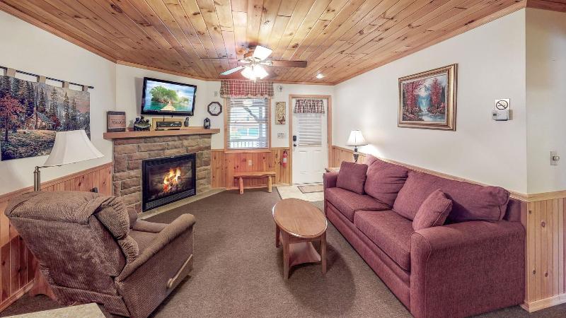 Rough Cut Lodge image