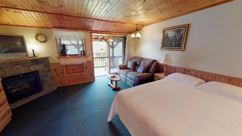 Rough Cut Lodge image