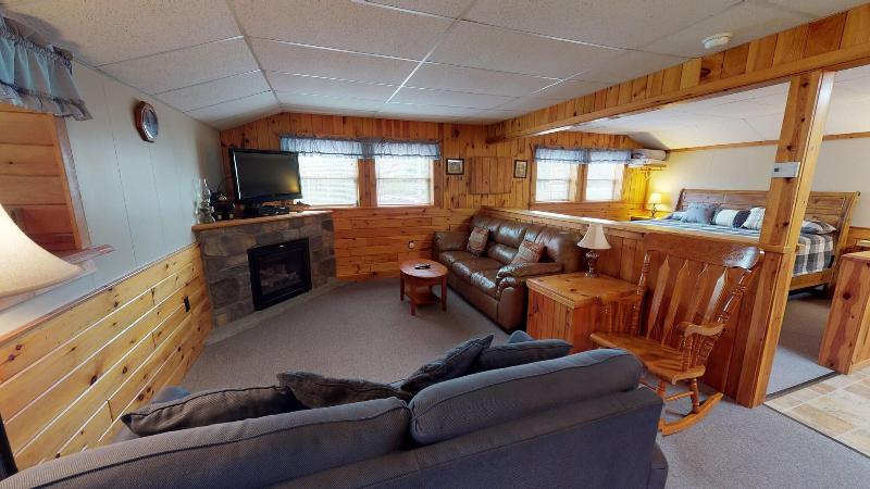 Rough Cut Lodge image