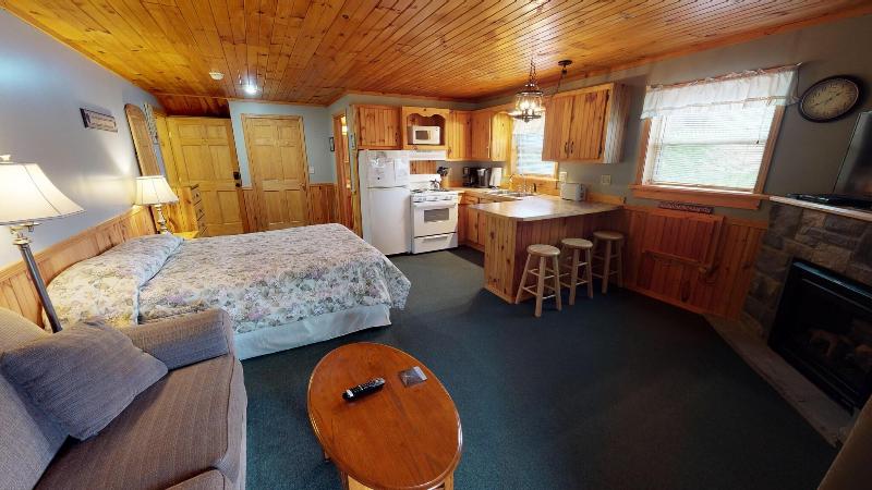 Rough Cut Lodge image