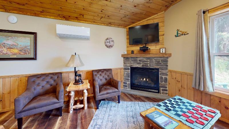 Rough Cut Lodge image