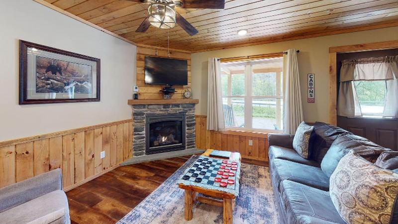 Rough Cut Lodge image
