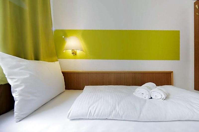 Bp24 Hotel Aachen image