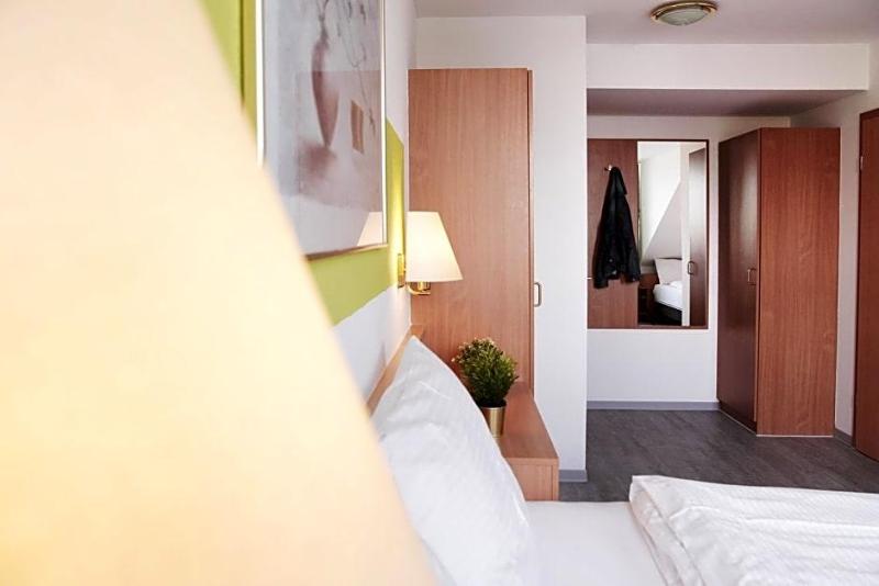 Bp24 Hotel Aachen image