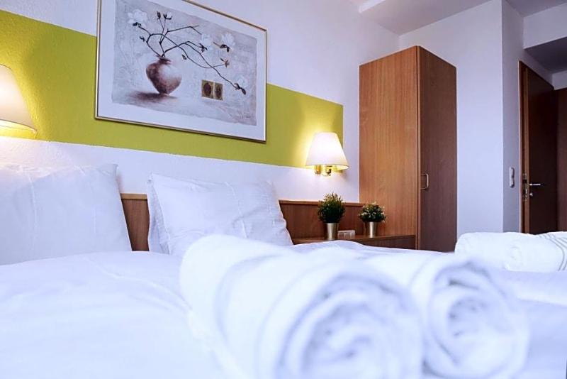 Bp24 Hotel Aachen image