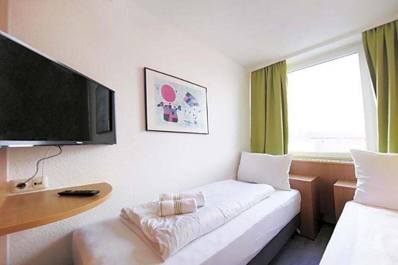 Bp24 Hotel Aachen image