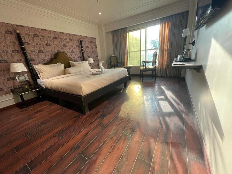 The Saga Hotel image