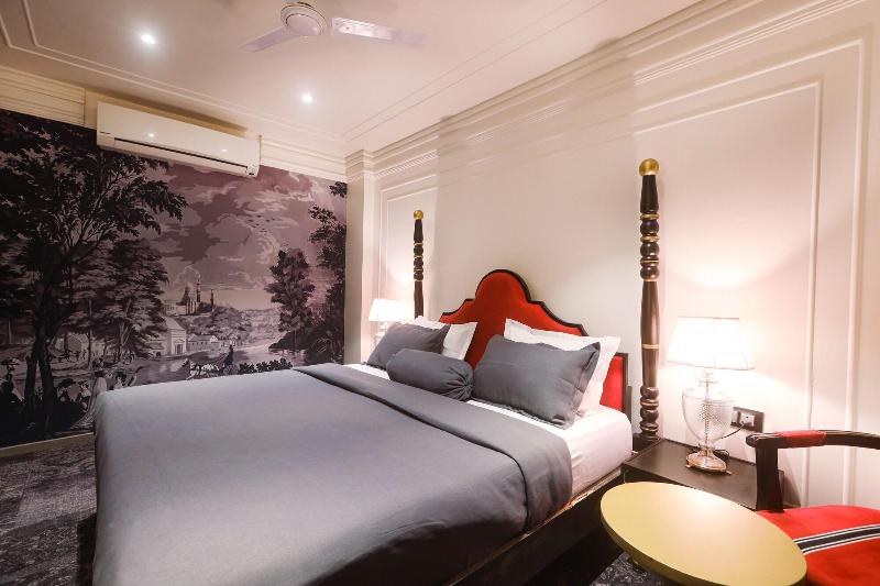 The Saga Hotel image