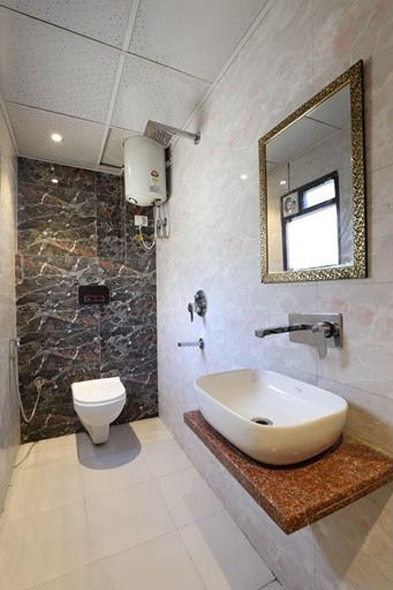 Hotel Amrit image