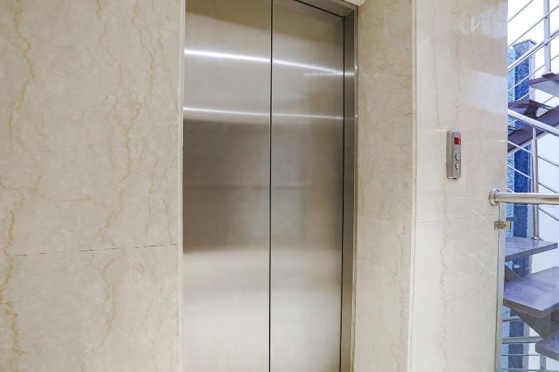 Fabhotel Grand Stay image