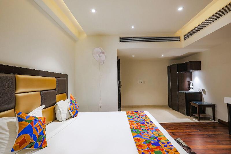 Fabhotel Grand Stay image