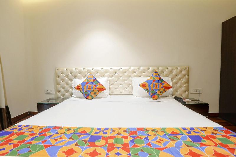Fabhotel Grand Stay image