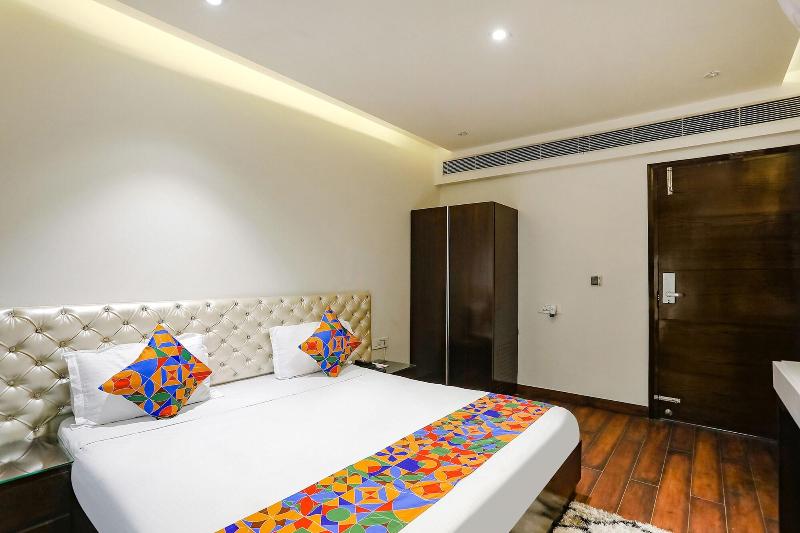 Fabhotel Grand Stay image