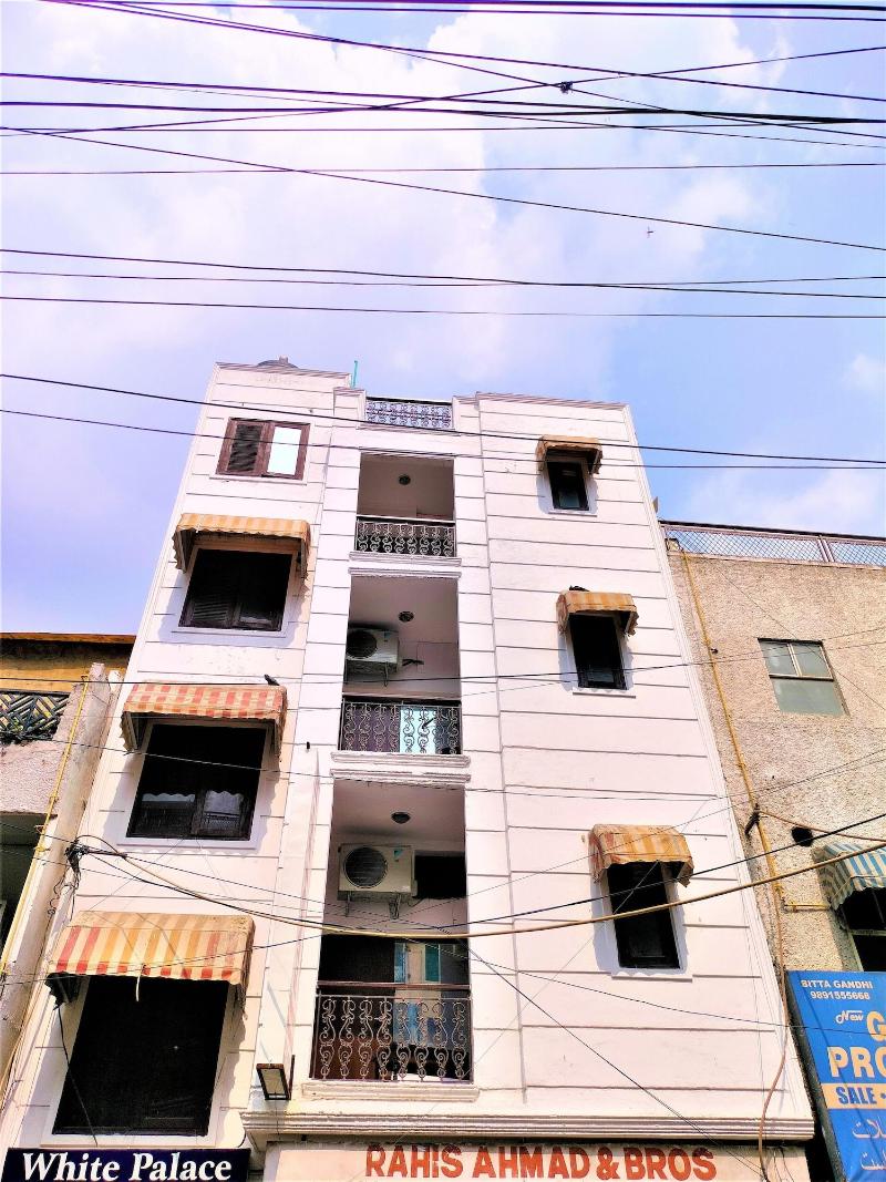Hotel White Palace Nizamuddin Railway St image