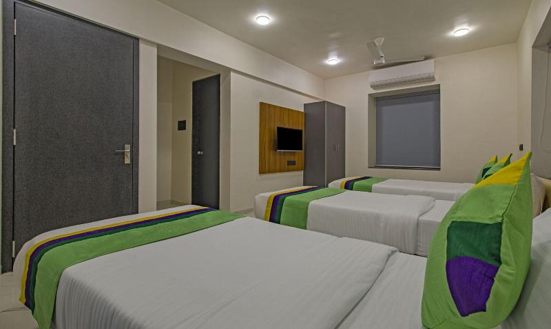 Treebo Atithi Comforts Inn image