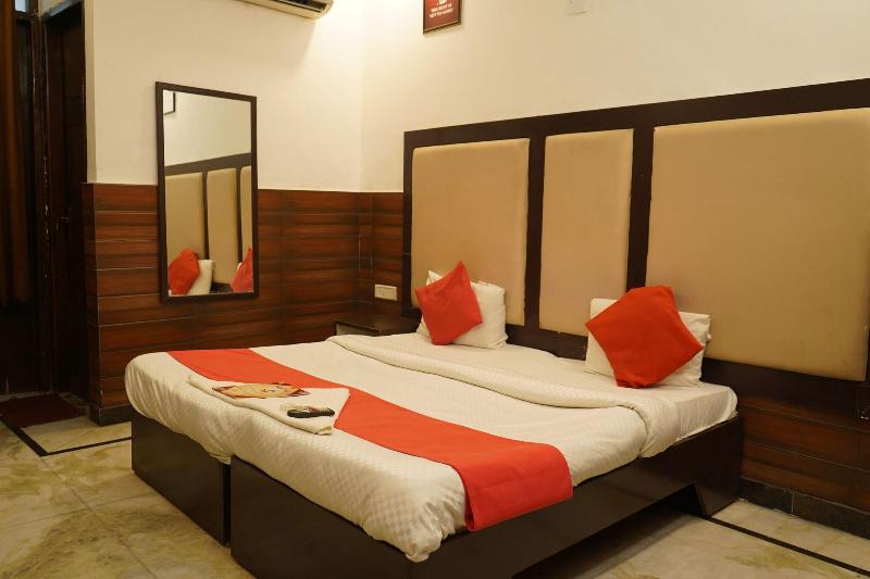Hotel J Palace image
