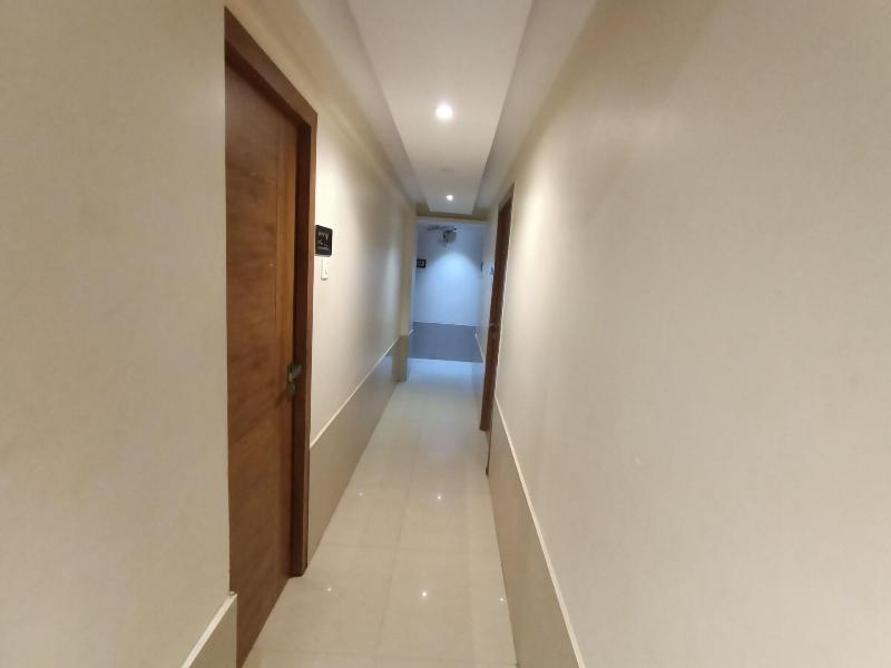 Hotel Regal Inn image
