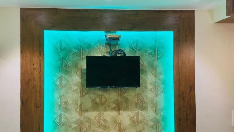 Hotel Regal Inn image