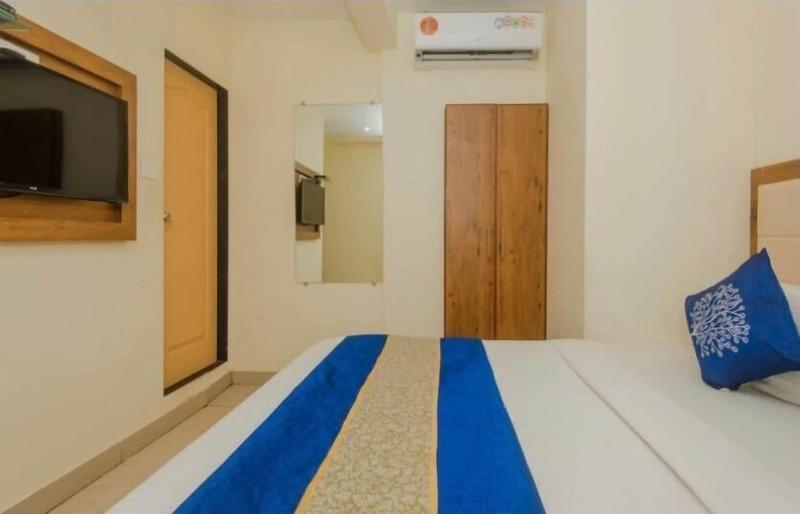 Hotel Regal Inn image