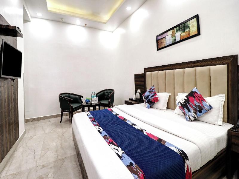 Hotel Emporio Dx Paharganj New Delhi image
