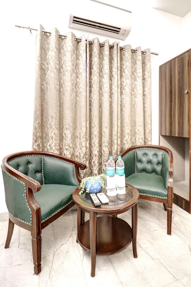Hotel Emporio Dx Paharganj New Delhi image