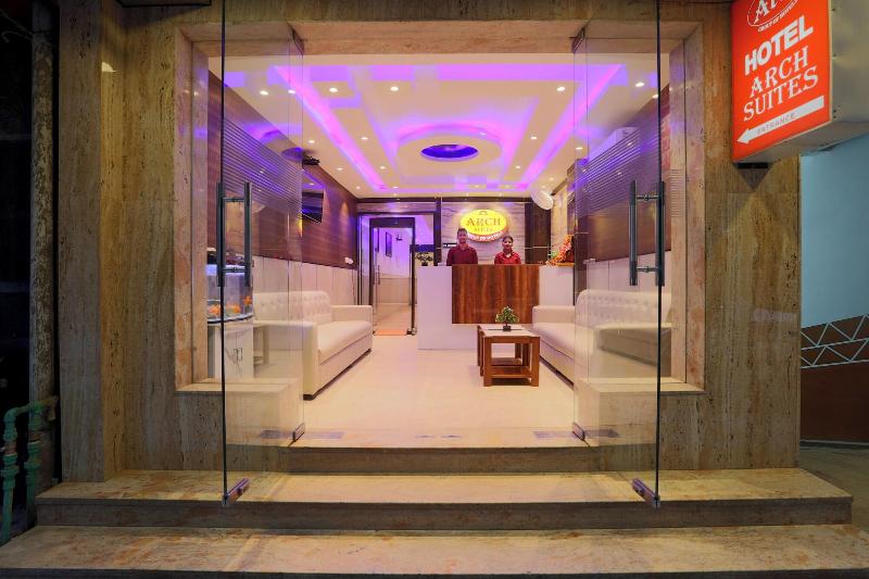 Hotel Arch Suites image