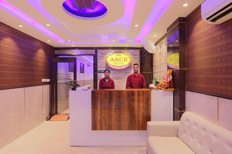 Hotel Arch Suites image