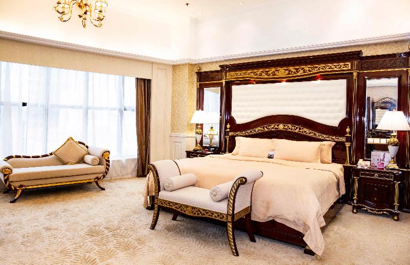 Crowne Plaza Hotel & Suites Landmark Shenzhen