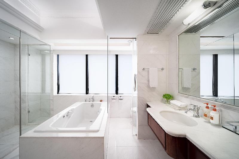 Crowne Plaza Hotel & Suites Landmark Shenzhen