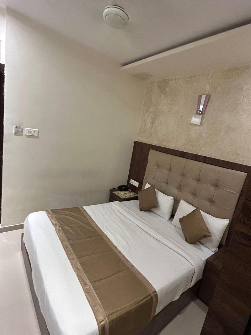 Hotel Bkc Mannat image