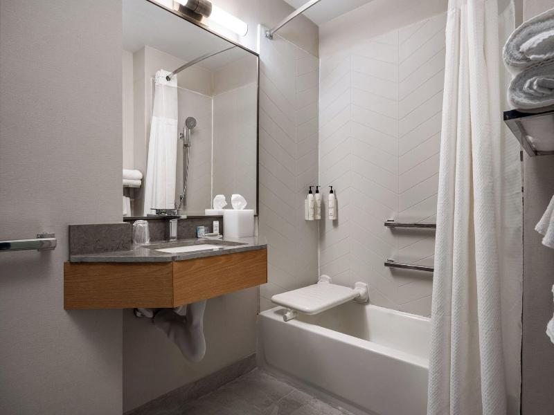 Fairfield By Marriott Inn & Suites Helena North image