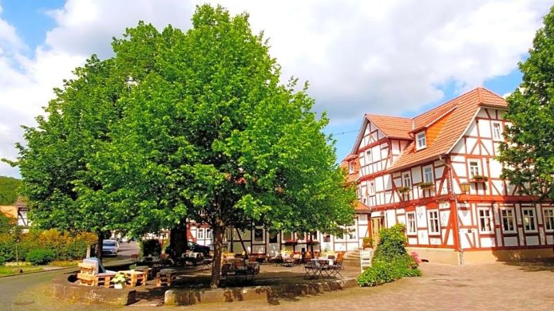 Landhotel Gemeindeschv Nke image