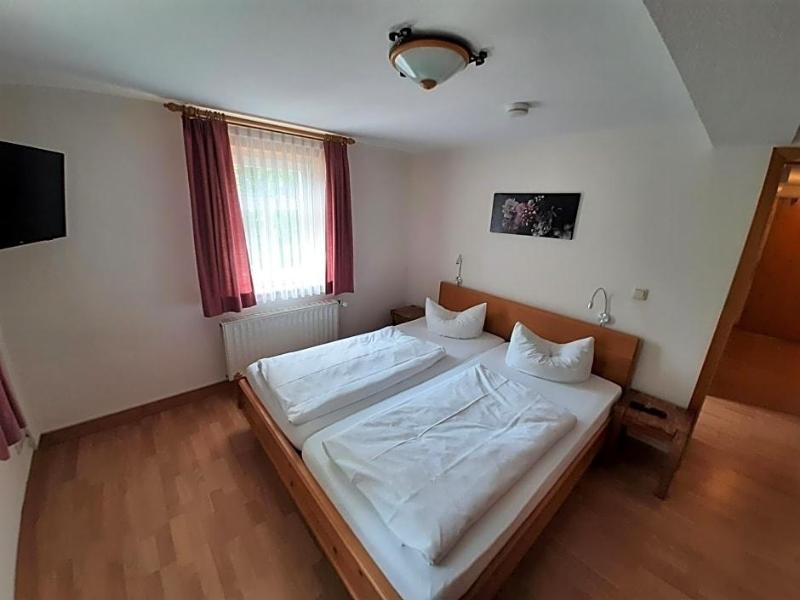 Landhotel Gemeindeschv Nke image