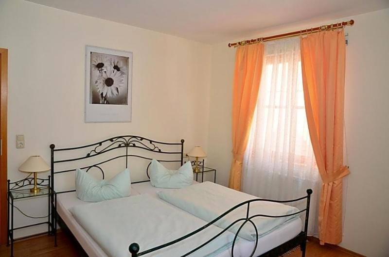 Landhotel Gemeindeschv Nke image