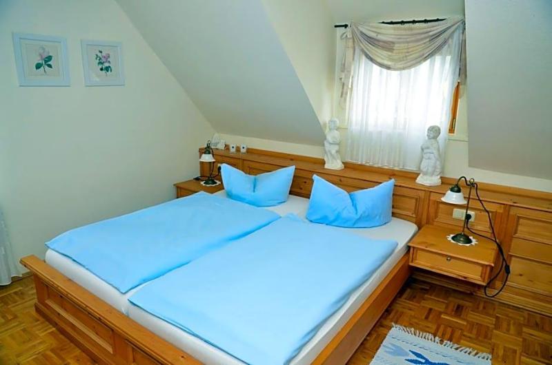 Landhotel Gemeindeschv Nke image