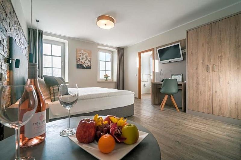 Landhotel Zum Erbgericht image
