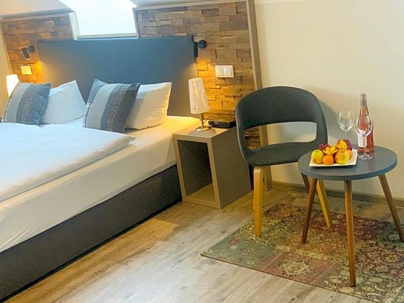 Landhotel Zum Erbgericht image