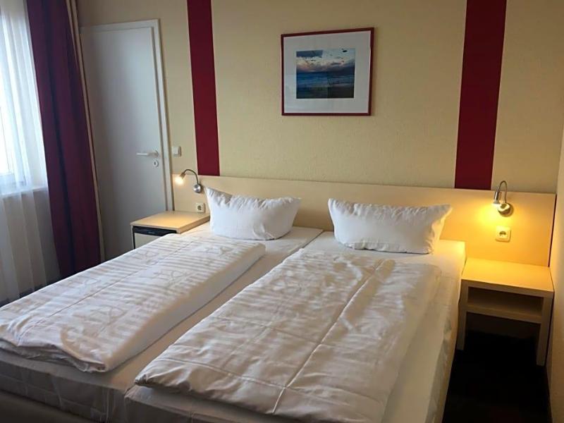 Panorama Hotel Bansin image