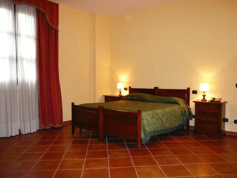 Tenuta Del Massimo Feudo image