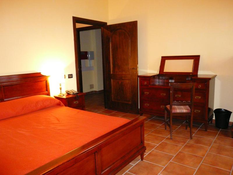 Tenuta Del Massimo Feudo image