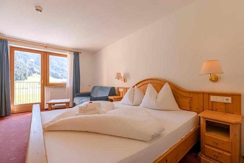 Hotel Tyrol image