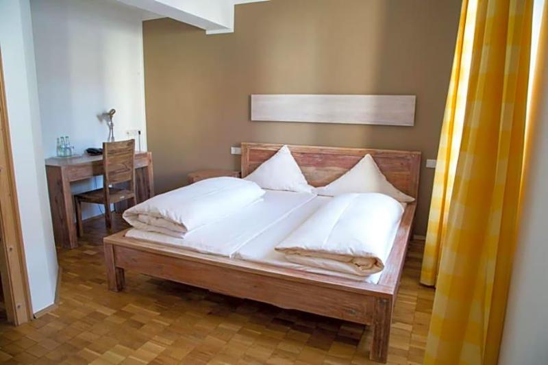 Landhotel Battenheimer Hof image