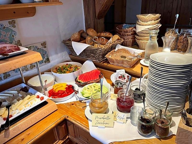 Landhotel Battenheimer Hof image