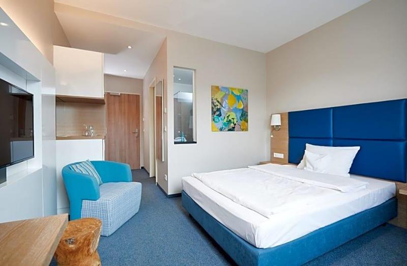 Seehotel Kressbronn image