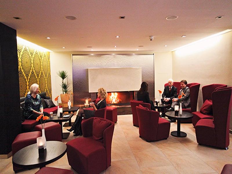 Hotel Palatina Hotel Restaurant image