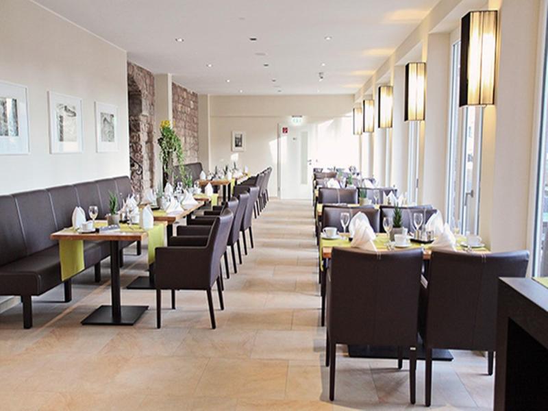 Hotel Palatina Hotel Restaurant image