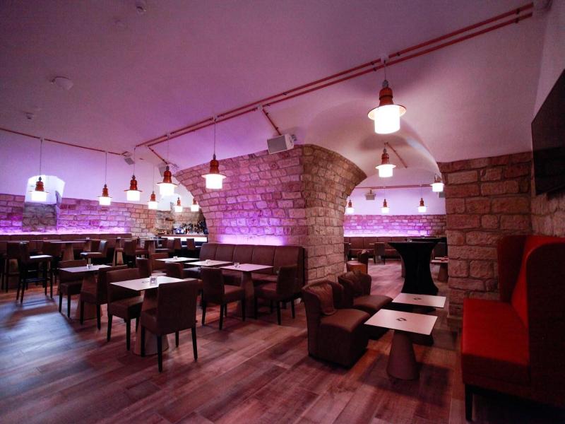 Hotel Palatina Hotel Restaurant image