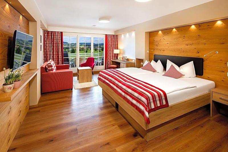 Hotel Johanneshof image