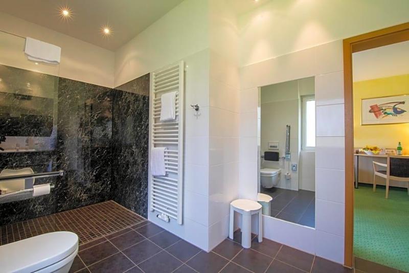 Seehotel Grunewald image