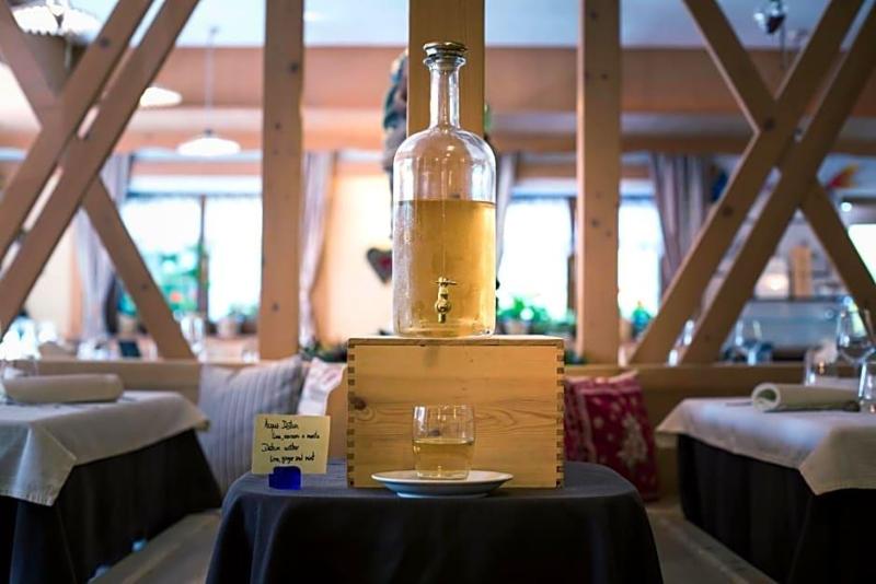 Hotel Ristorante Baita Dovich image
